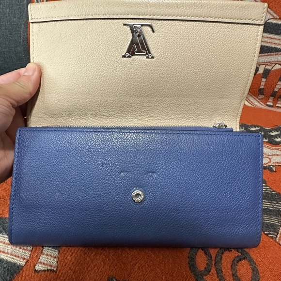 LOUIS VUITTON ❤️🌟CA1106 LOCKME LV HARDWARE WALLET⭐️ - Picture 6 of 10